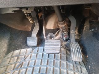 PEUGEOT 206 Ferdehátú (2A/C) Bal első Csonkállvány Kerékaggyal 36. kép