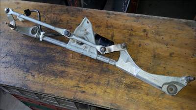 Mercedes C 220 Első Ablaktörlő Motor ቛő Ablaktörlő Mechanika A 203 820 03 42