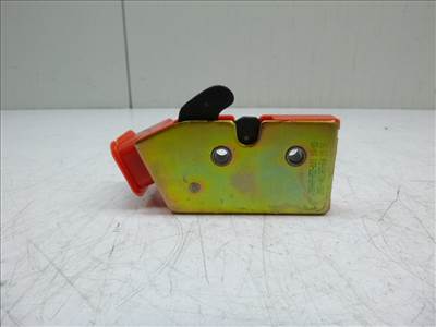 Ford Focus bal hátsó ülés zár 2M51A61383FA