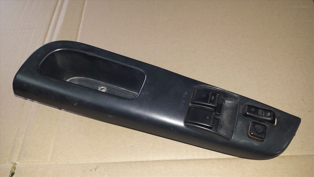 Toyota Corolla 00-06 Bal Elsõ Ajtó Behúzó  Ablakemelõ Kapcsoló 74232-02200 1. kép