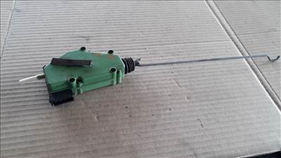 Volkswagen Transporter T4 91-03 Jobb Tolóajtó Központizár Motor 701 959 781