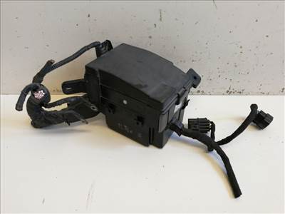 Hyundai IX20 bal biztosítéktábla motortér 919401P011