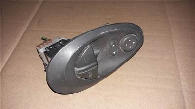 Iveco Daily Bal Első Ablakemelő - Tükör Állító Kapcsoló