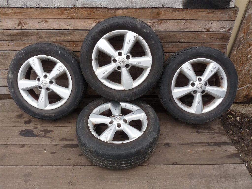  17" használt alufelni, rajta 215/60 használt gumi  1. kép