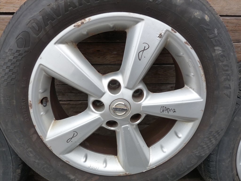  17" használt alufelni, rajta 215/60 használt gumi  5. kép