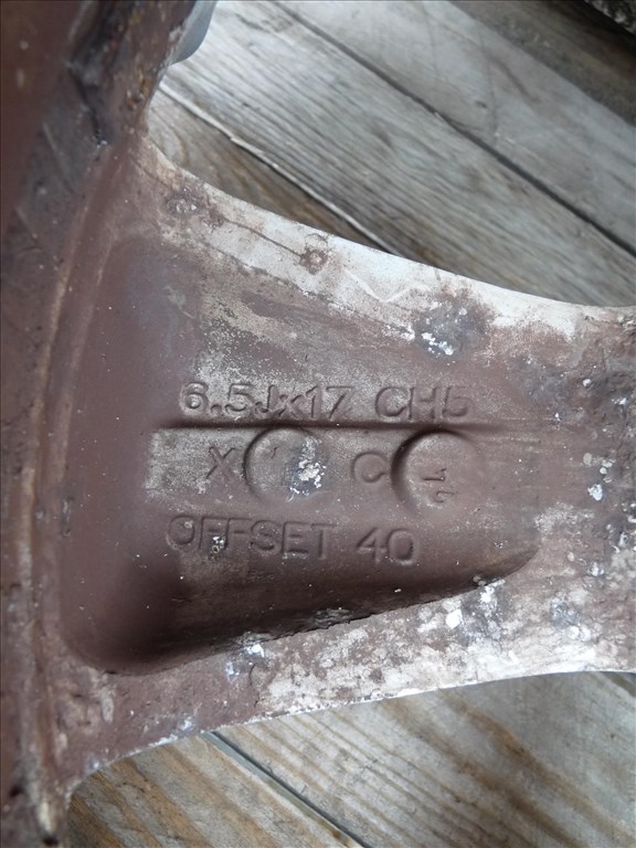  17" használt alufelni, rajta 215/60 használt gumi  12. kép