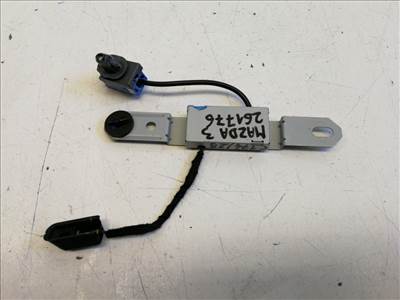 Mazda 3 (BM) antennaerősítő (antenna erősítő)