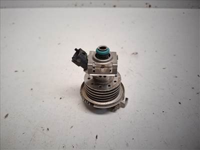 Nissan Navara  Adblue befecskendező 04440210452