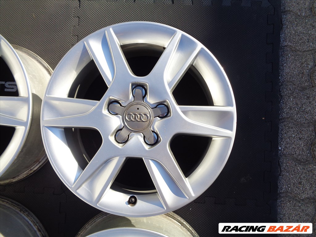 Audi Gyári alufelni 16-os, 5x112-es osztóval jó állapotban eladó. 4. kép