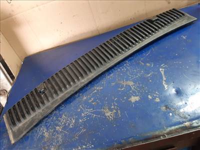 Seat Alhambra II Levélrács 7M3 853 185 C