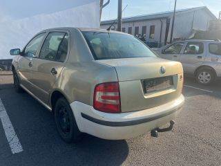 SKODA FABIA I Lépcsőshátú (6Y3) Bal hátsó Rugó