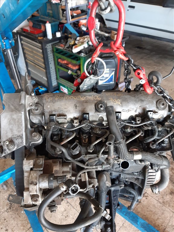 Suzuki Grand Vitara 05- F9Q Motor 5. kép