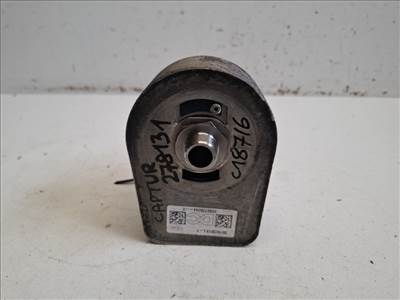 Renault Captur  motorolajhûtő 8200779744