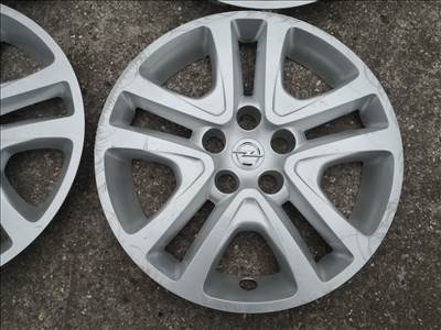 Opel 16-os gyári dísztárcsa 