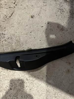 Lexus GS 250 Ajtó zár takaró muanyag