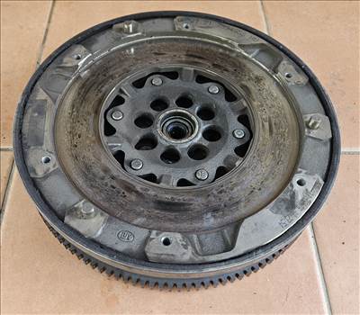BMW 520 F10/F11 Lendkerék 2.0d 7594958