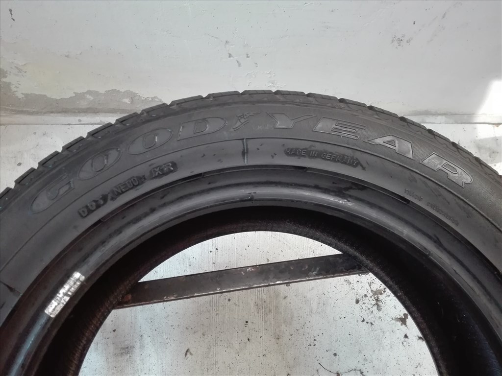 225/55R17 Goodyear téli gumi 2db 225/55 r17 7. kép
