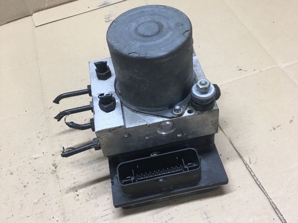 Audi A4 (B6/B7) abs ABS kocka  8e0614517bh 8e0910517j 1. kép