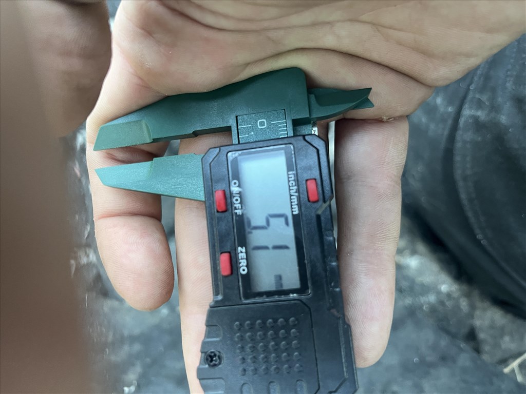  4x108 lyukosztású 15" lemezfelni, rajta 185/60 Riken négyévszakos gumi 6. kép