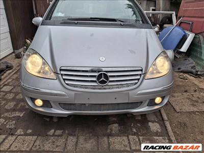 Mercedes A-osztály W169 első lökhárító 