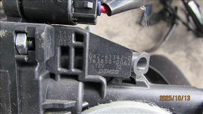 Toyota RAV4 IV. csomagtér zár 163800-0062