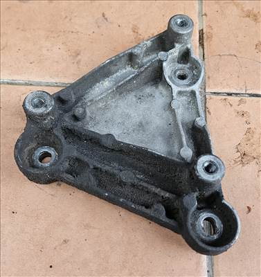 Opel Meriva B 1.4 Turbo Klímakompresszor tartó bak A14nel 