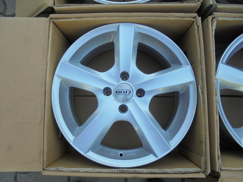  Új 17-es 4 x 108-as Dezent alufelni eladó 2. kép