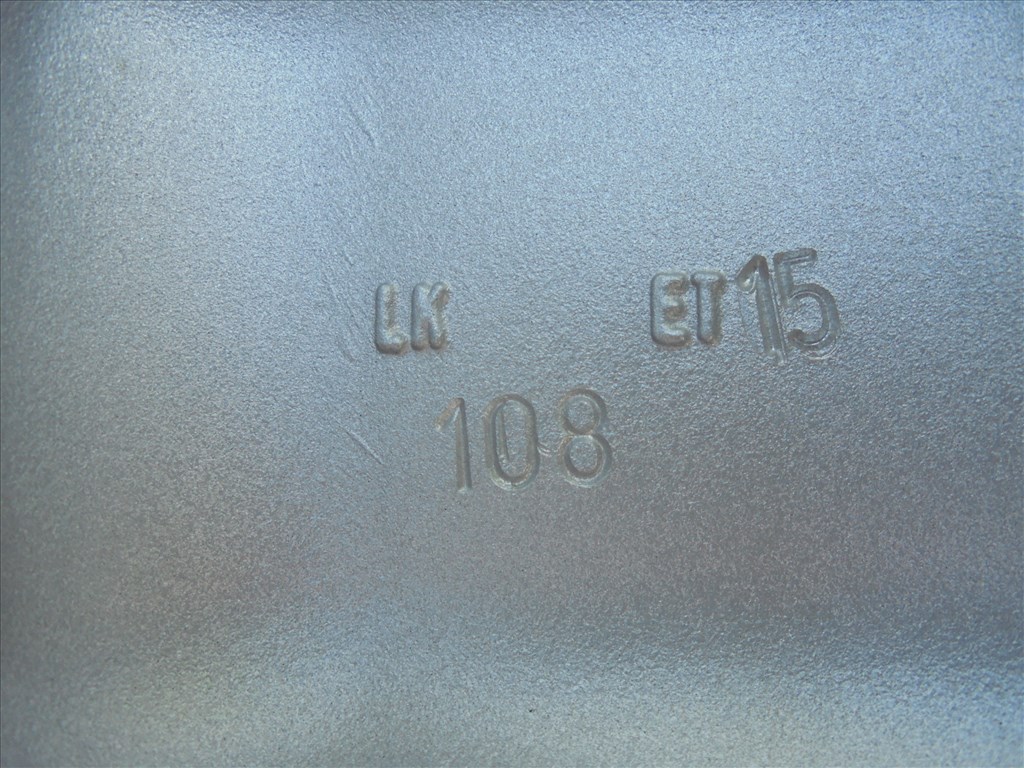  Új 17-es 4 x 108-as Dezent alufelni eladó 5. kép