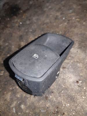 Opel Corsa D Ablakemelő Kapcsoló 13 189 333
