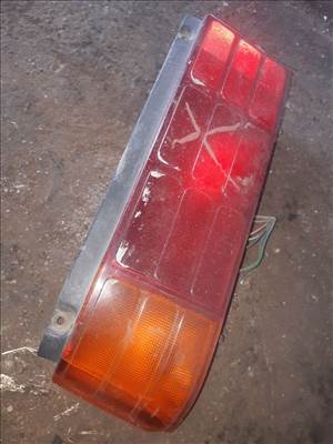 Suzuki Swift II 92-96 Bal Hátsó Lámpa