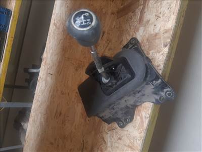 Fiat Grande Punto Váltó Kulissza