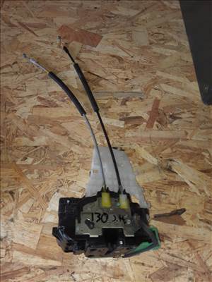 Hyundai i30 Jobb Hátsó Ajtó Zárszerkezet  Központizár Motor