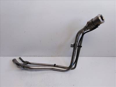 Ford Fiesta  üzemanyag tankbeöntő 8A619032BF