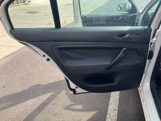SKODA SUPERB I (3U4) Bal hátsó Ajtó Kárpit