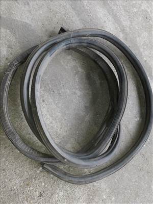 Mercedes Vito Bal Első Ajtó Gumikéder