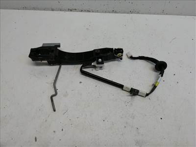 Mazda 3 (BM) jobb első kilincsfészek