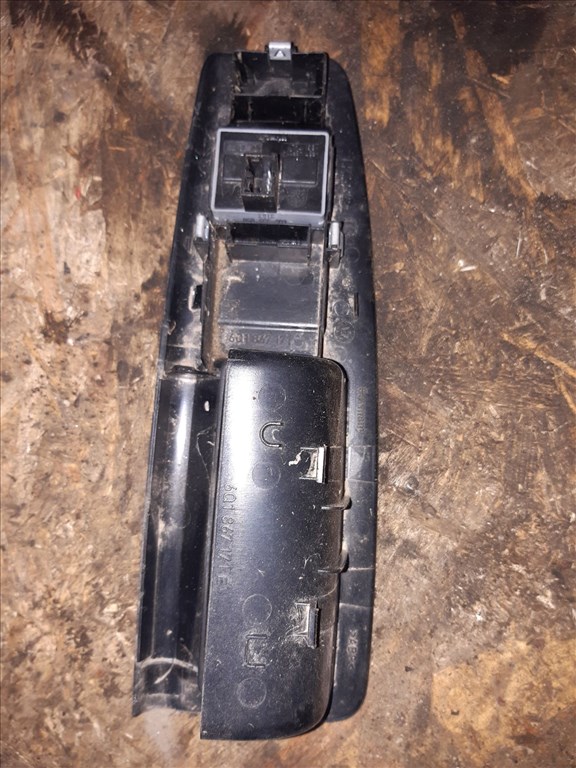 Volkswagen Polo 9N Ablakemelõ Kapcsoló 6Q1 867 171 2. kép