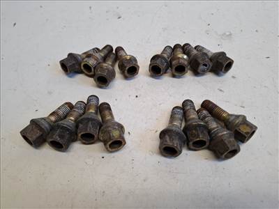 Mini cooper (R50/R53) Kerékcsavar