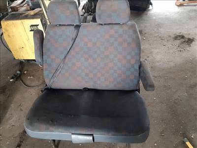 Mercedes Vito Bal Hátsó Ülés