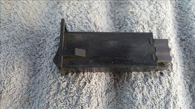 Volvo 1362342 740 760 940 hátsó szélvédő és tükör 