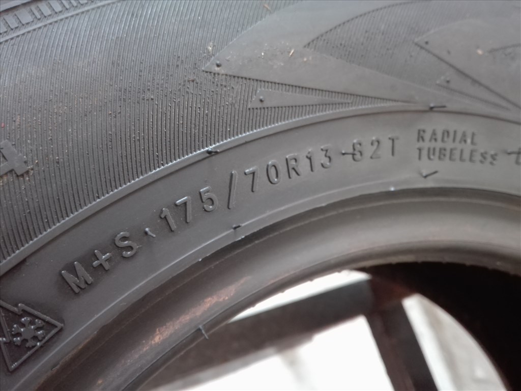 175/70R13 ÚJ Nokian téli gumi garnitúra 175/70 r13 5. kép