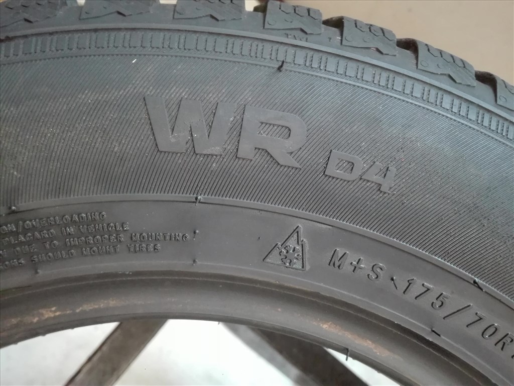 175/70R13 ÚJ Nokian téli gumi garnitúra 175/70 r13 7. kép
