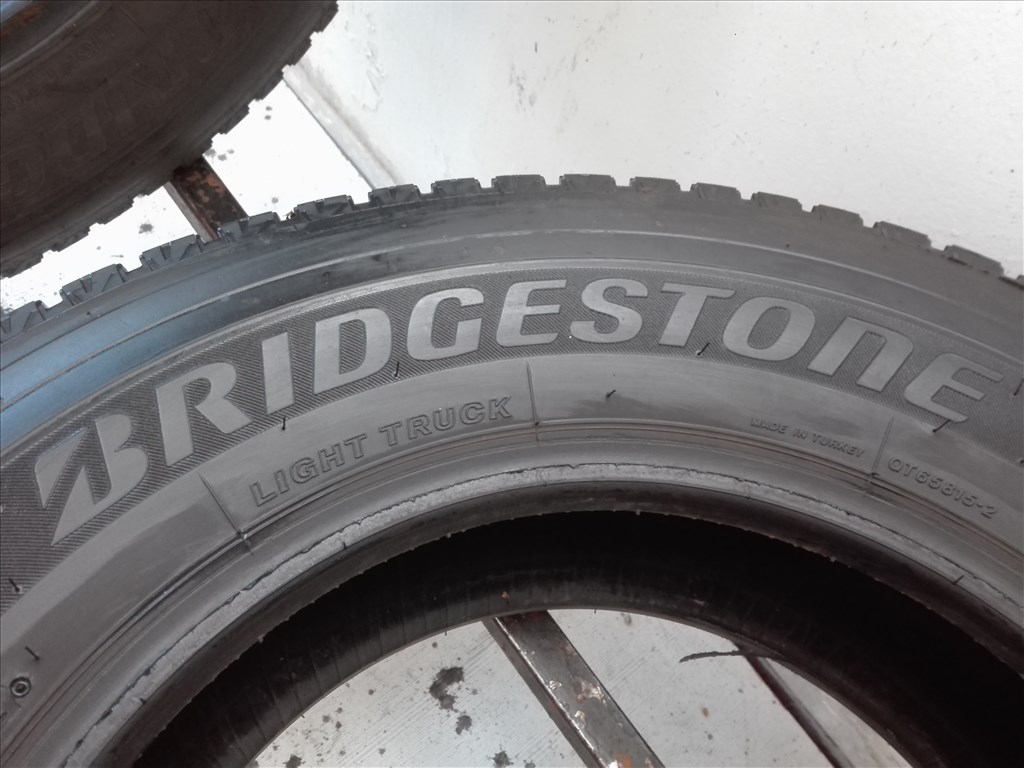 225/75R16C Bridgestone téli gumi 2db 225/75 r16c 8. kép
