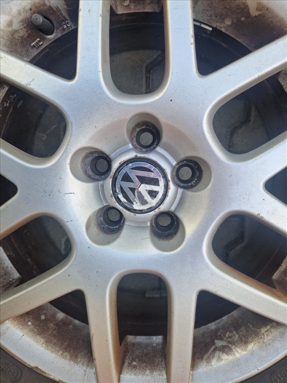  5x100 16" Montreal II gyári alufelni szett, Golf 4, Bora (29980) 11. kép