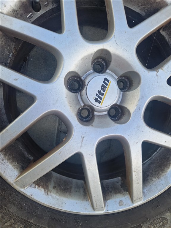  5x100 16" Montreal II gyári alufelni szett, Golf 4, Bora (29980) 12. kép