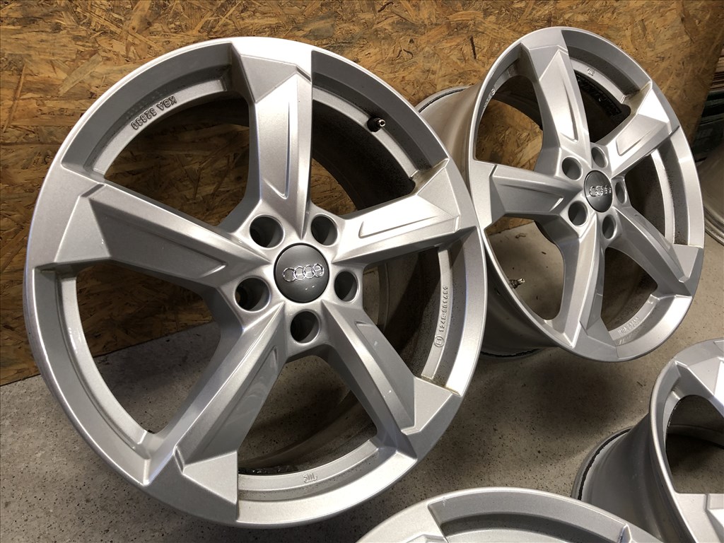18 colos alufelni Audi, VW, Seat, Skoda, Mercedes 18 col 5x112 4. kép
