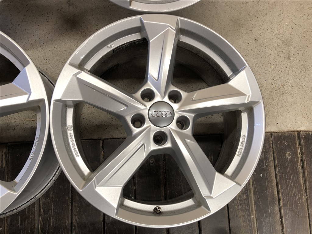 18 colos alufelni Audi, VW, Seat, Skoda, Mercedes 18 col 5x112 10. kép