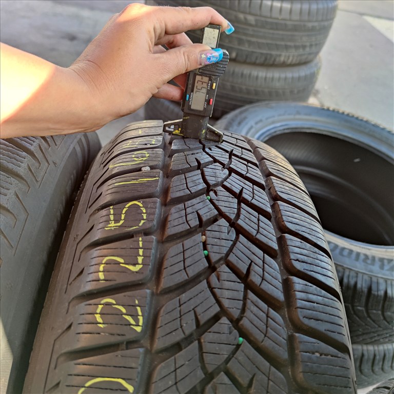 225/65 R17 Fulda téli gumi 50000ft a 4db/209/ 4. kép