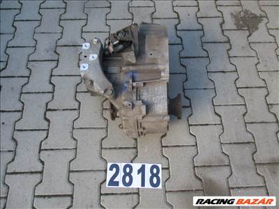 Skoda Octávia II JLU 6 sebességes manuál váltó 2.0