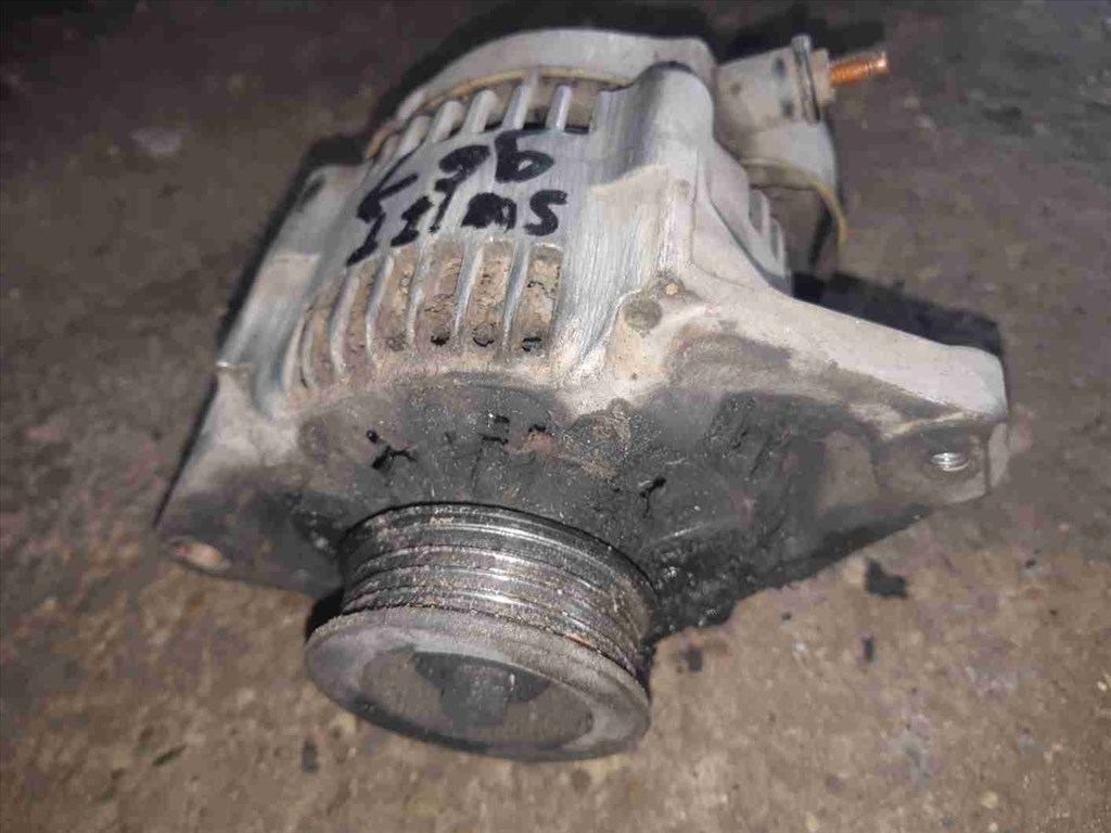 Suzuki Swift II 96-03 Generátor 31400-8651 0 1. kép